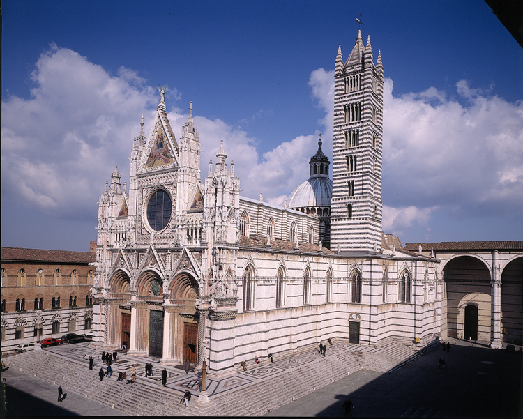 Regolarmente aperto alle visite il complesso monumentale del Duomo di Siena