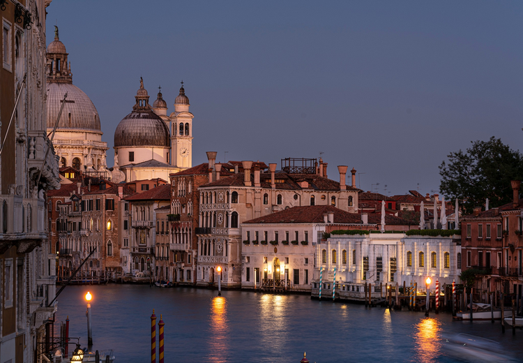 Alla Collezione Peggy Guggenheim l’arte non va in vacanza!