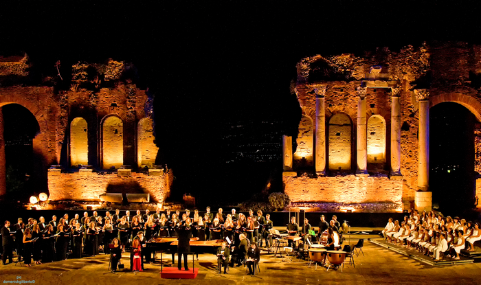 Dai teatri di pietra ai teatri internazionali