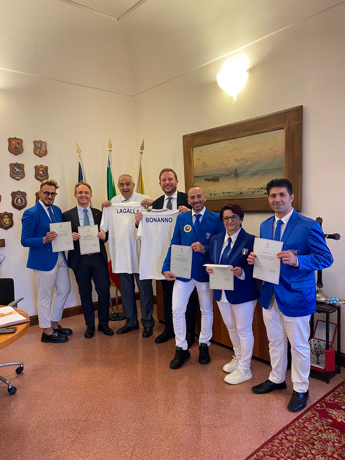 Acconciatori palermitani all’Hairworld Cup Parigi. Dichiarazione di Domenico Bonanno